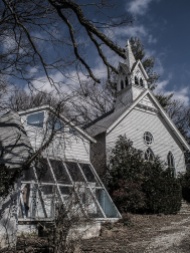 abandoned-church-01